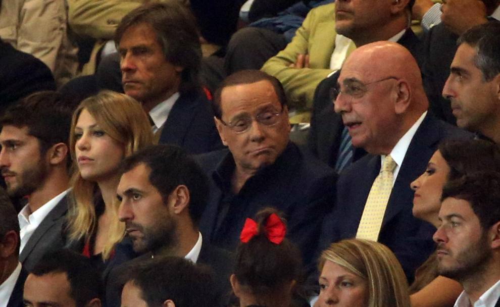 Berlusconi tra Barbara e Adriano Galliani: ha 